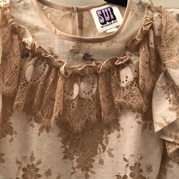 SUI By ANNA SUI Dreamy Lace Beige Flutter Sleeve Blouse - Picture 9 of 11